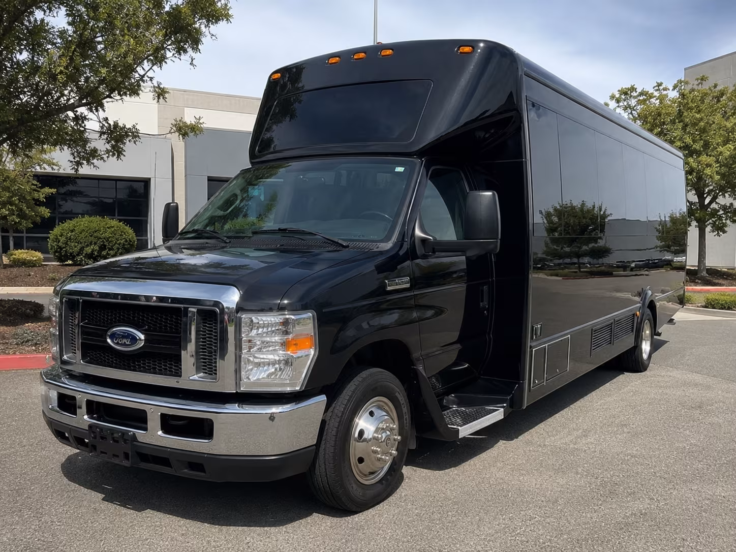 Rent a Bus to John Wayne Airport Group