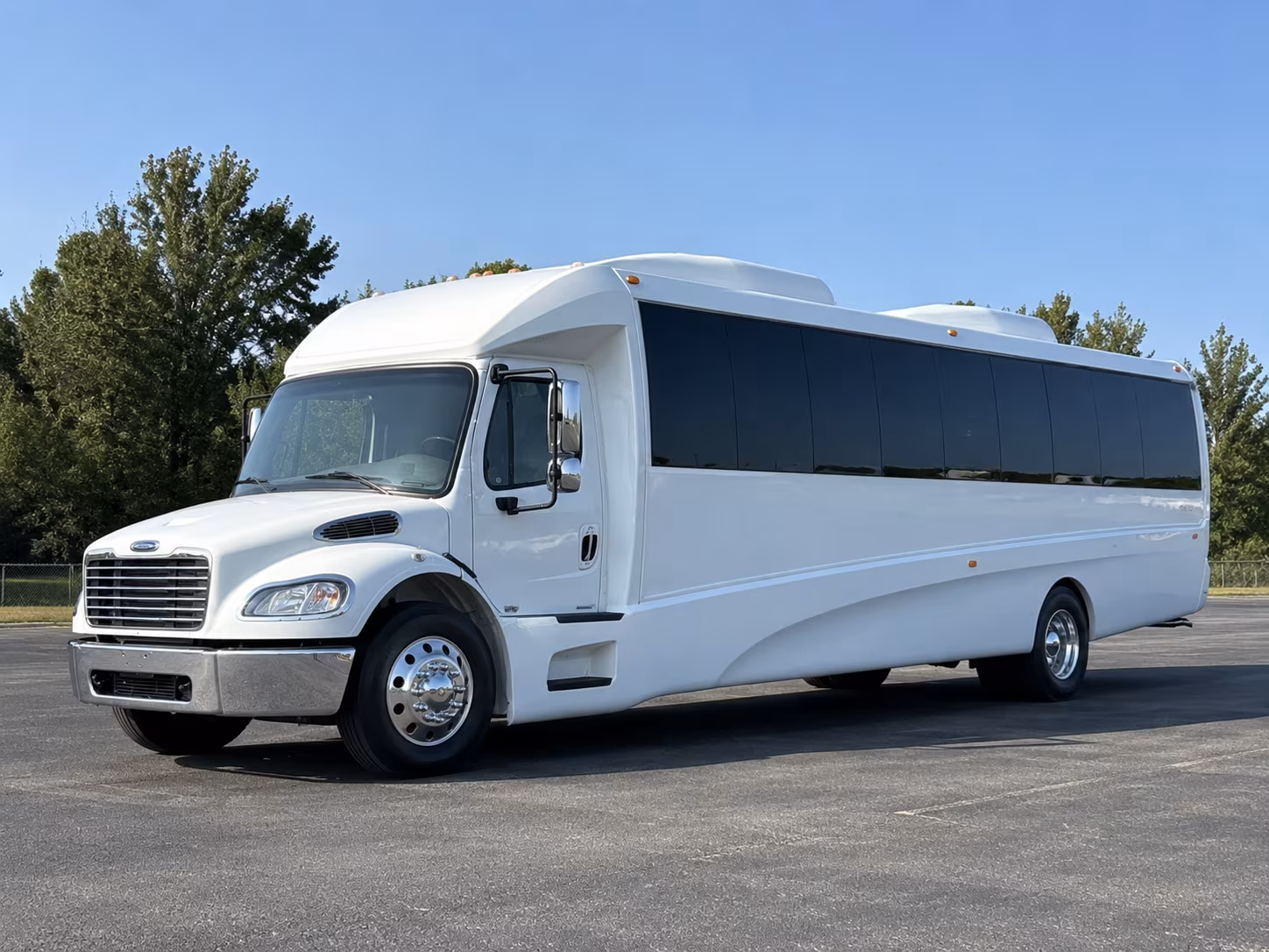 Newport Beach Homecoming & Prom Party Bus Rentals