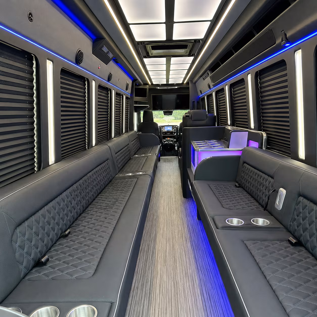 Tustin Winery Tour & Pub Crawl Transportation